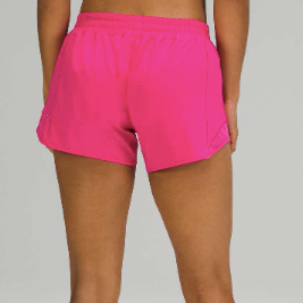 (2314/2315) NWT Hotty Hot Low-Rise Lined Short 4" - SONIC PINK size 6/8 - Picture 2 of 5